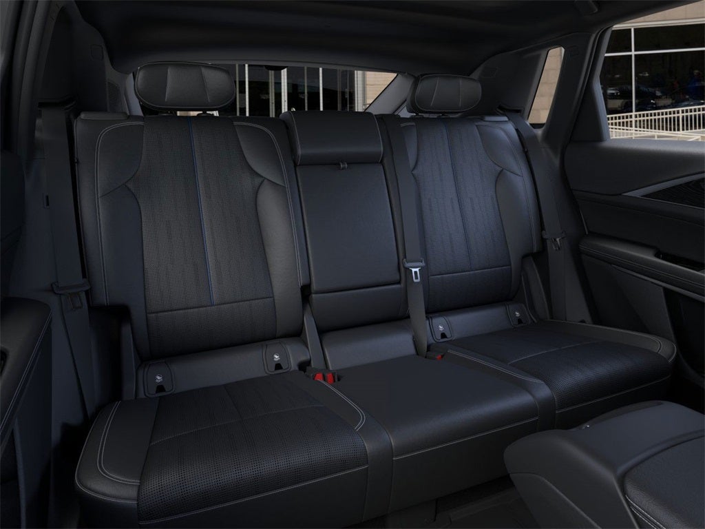 2025 Cadillac LYRIQ Luxury