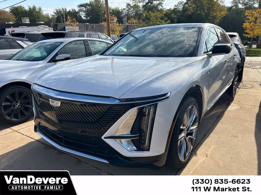 2025 Cadillac LYRIQ Luxury