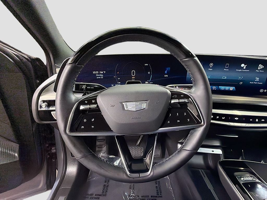 2024 Cadillac LYRIQ Sport