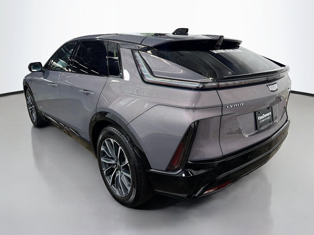 2024 Cadillac LYRIQ Sport