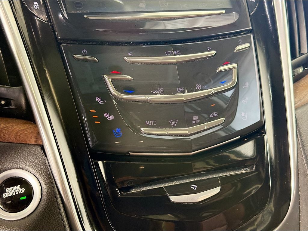 2019 Cadillac Escalade Luxury