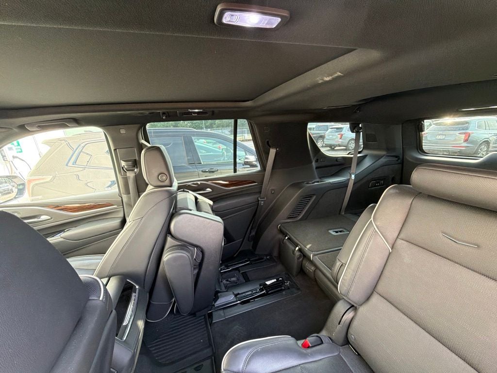 2022 Cadillac Escalade Premium Luxury