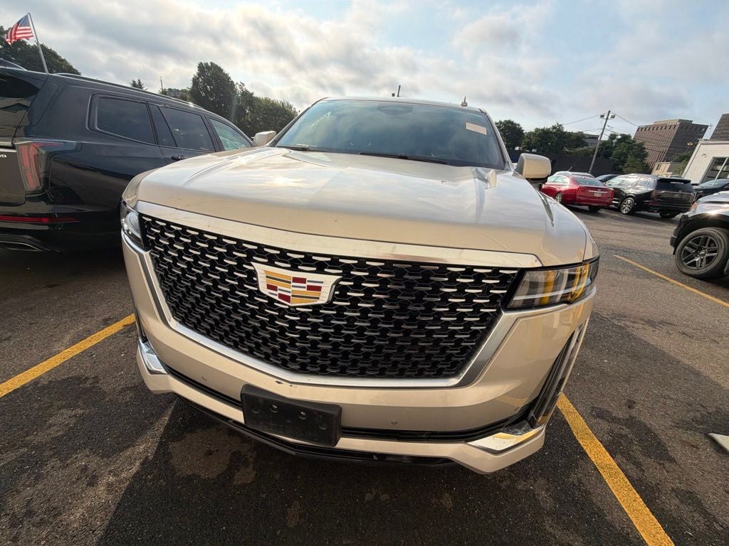 2022 Cadillac Escalade Premium Luxury