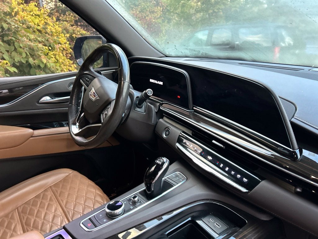 2023 Cadillac Escalade Premium Luxury