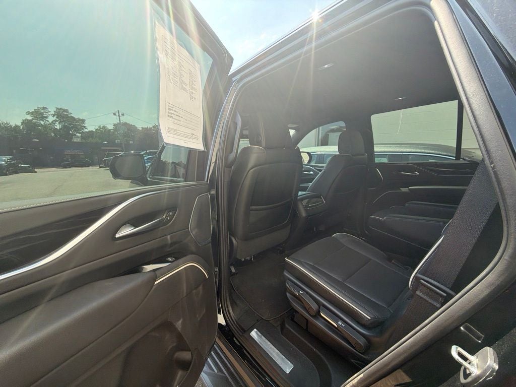 2023 Cadillac Escalade Sport