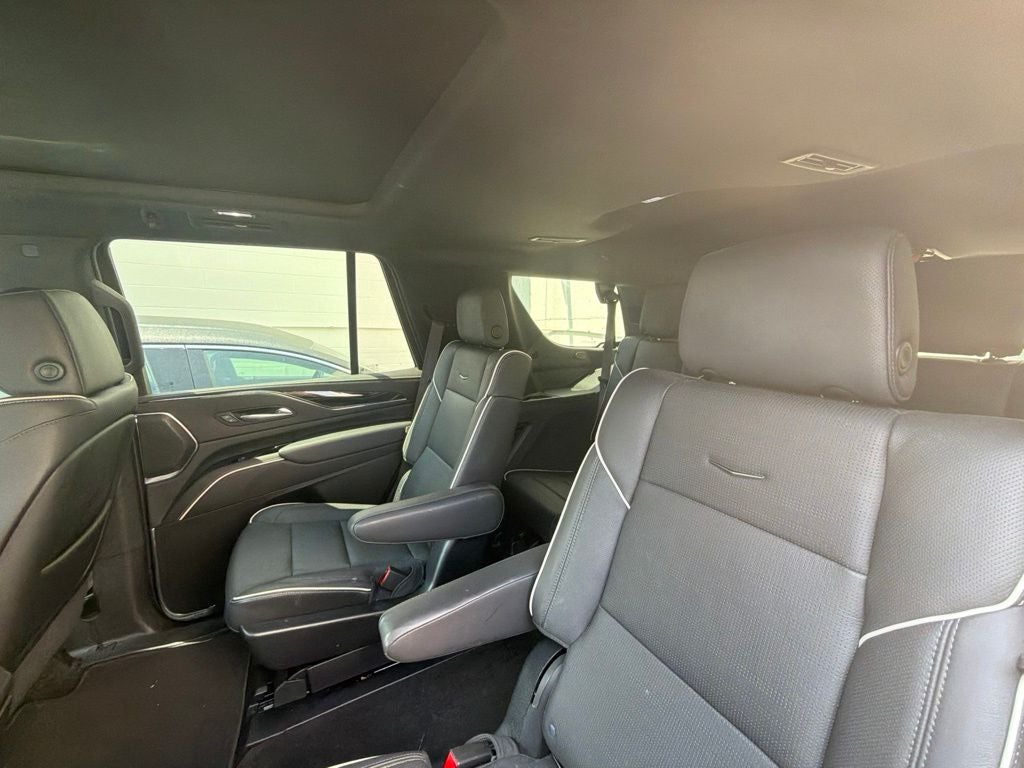 2023 Cadillac Escalade Sport
