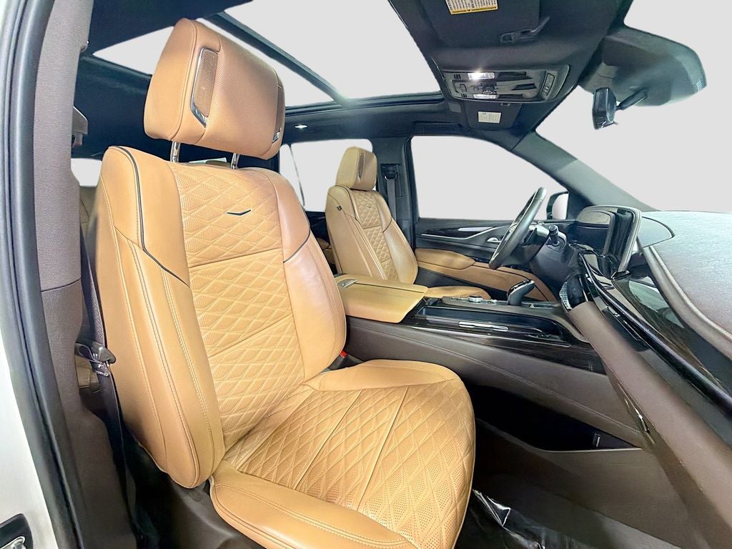 2023 Cadillac Escalade Sport