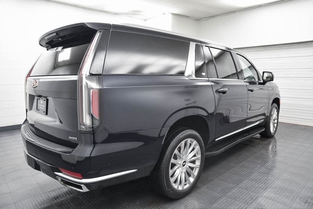 2024 Cadillac Escalade ESV Premium