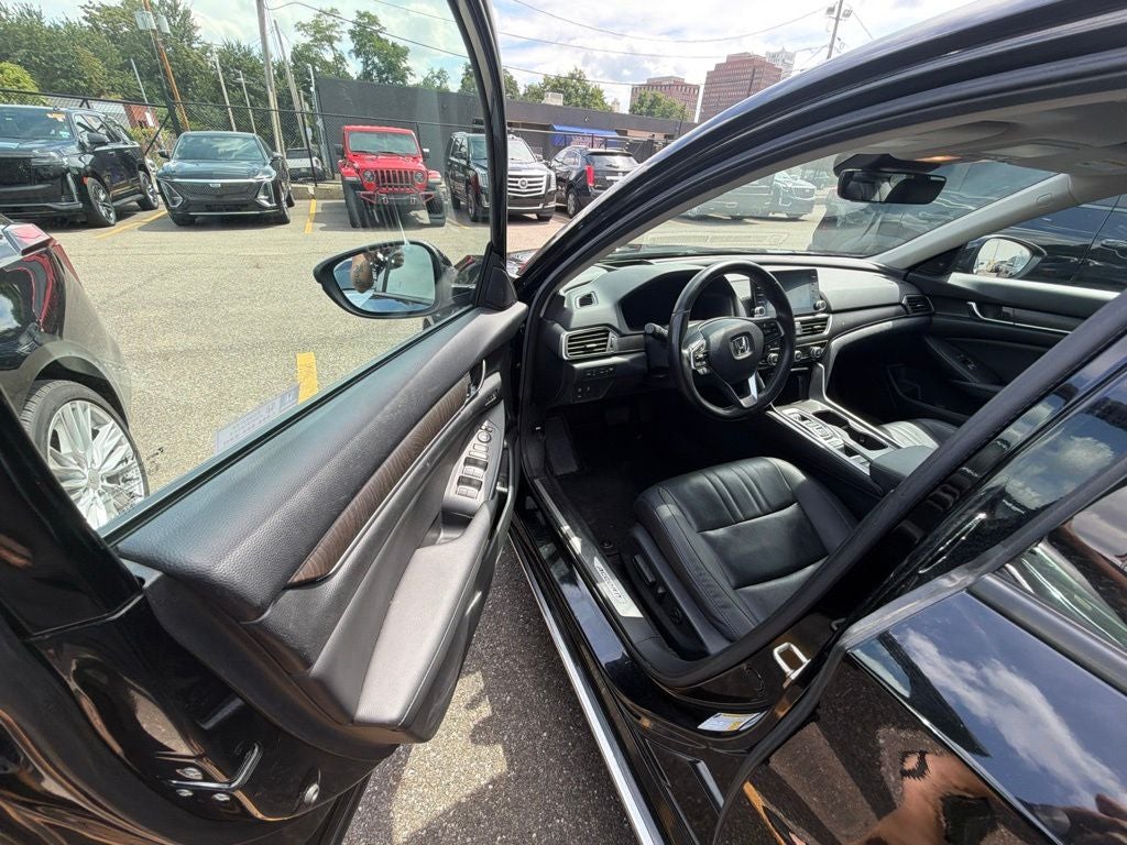 2020 Honda Accord Touring 2.0T