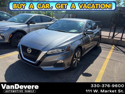 2022 Nissan Altima 2.5 SV