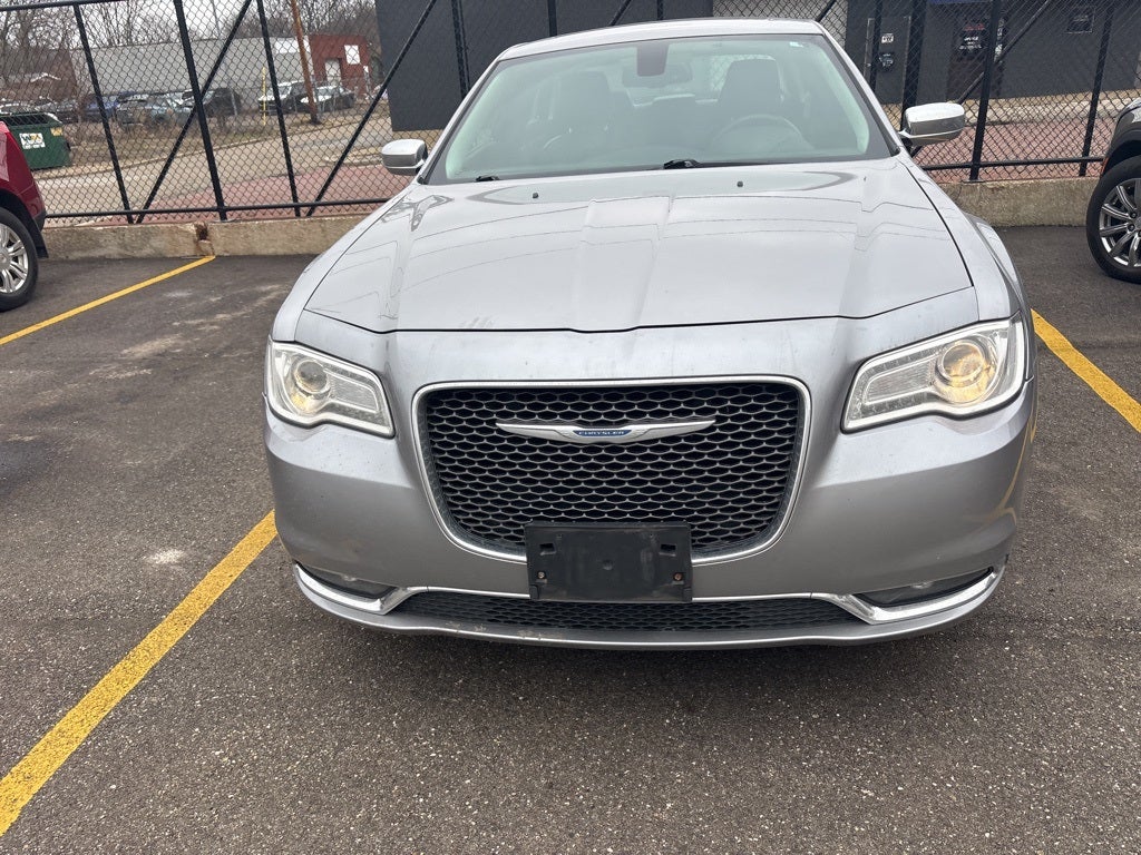 2016 Chrysler 300 C