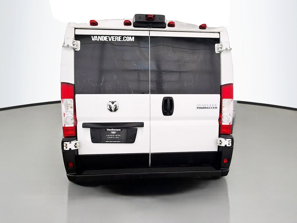 2025 RAM ProMaster 2500 Base 136 WB