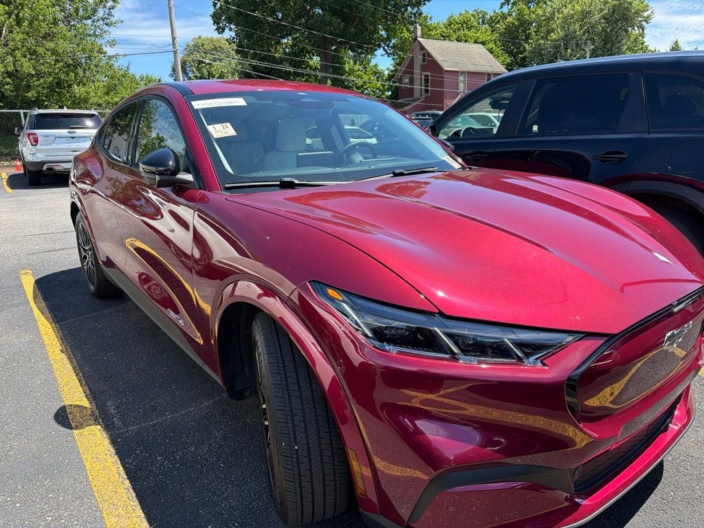 2025 Ford Mustang Mach-E Premium