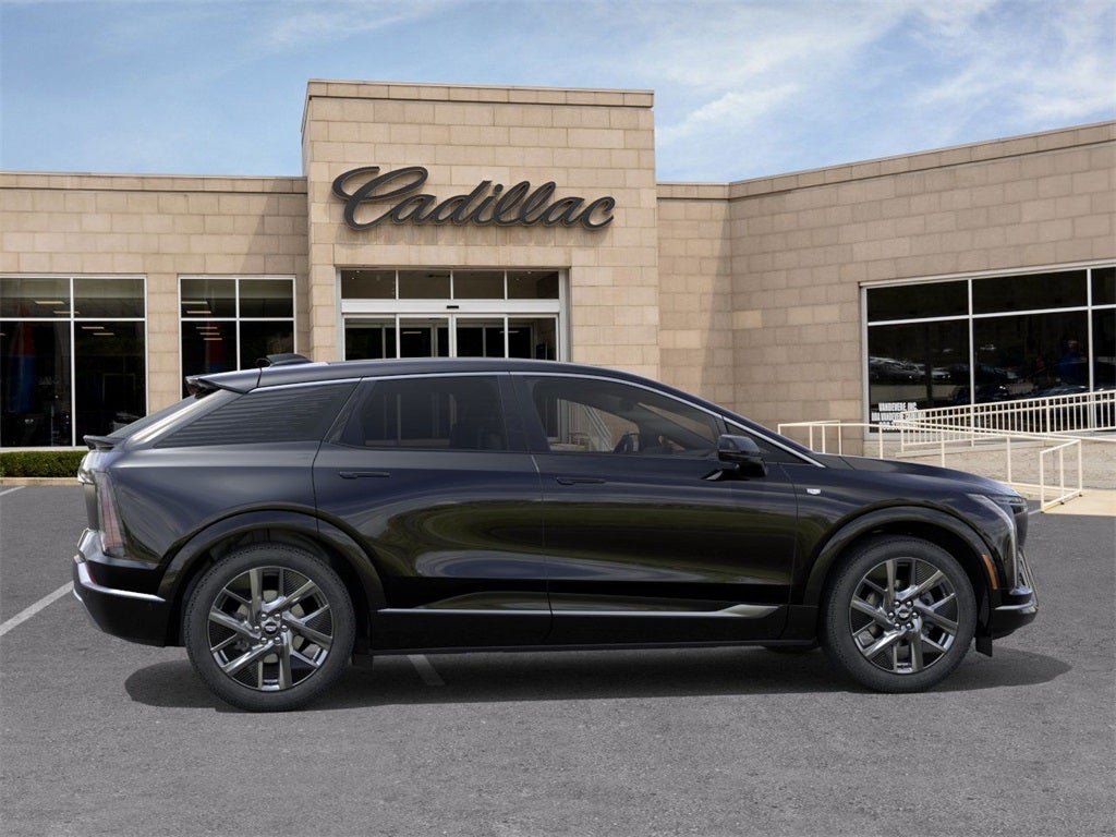 2026 Cadillac OPTIQ Luxury