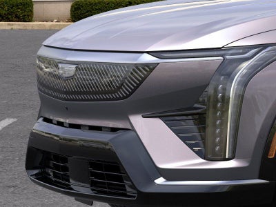 2025 Cadillac OPTIQ Luxury 2
