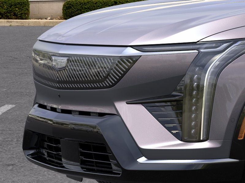 2025 Cadillac OPTIQ Luxury 2