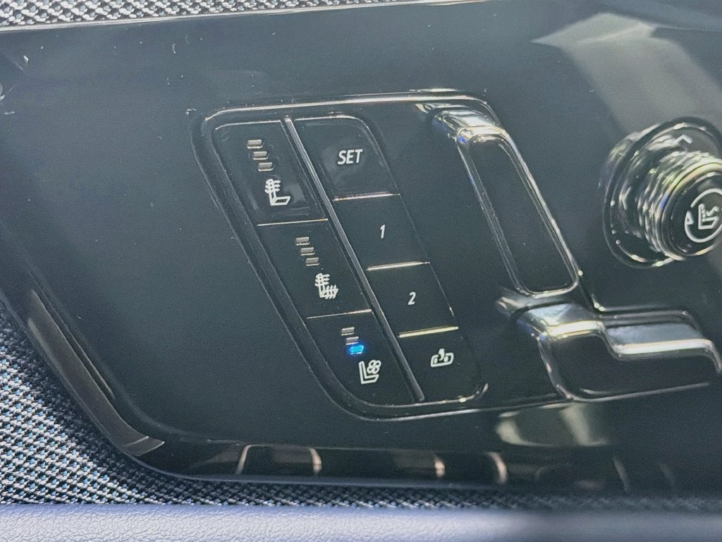 2025 Cadillac OPTIQ Sport 2