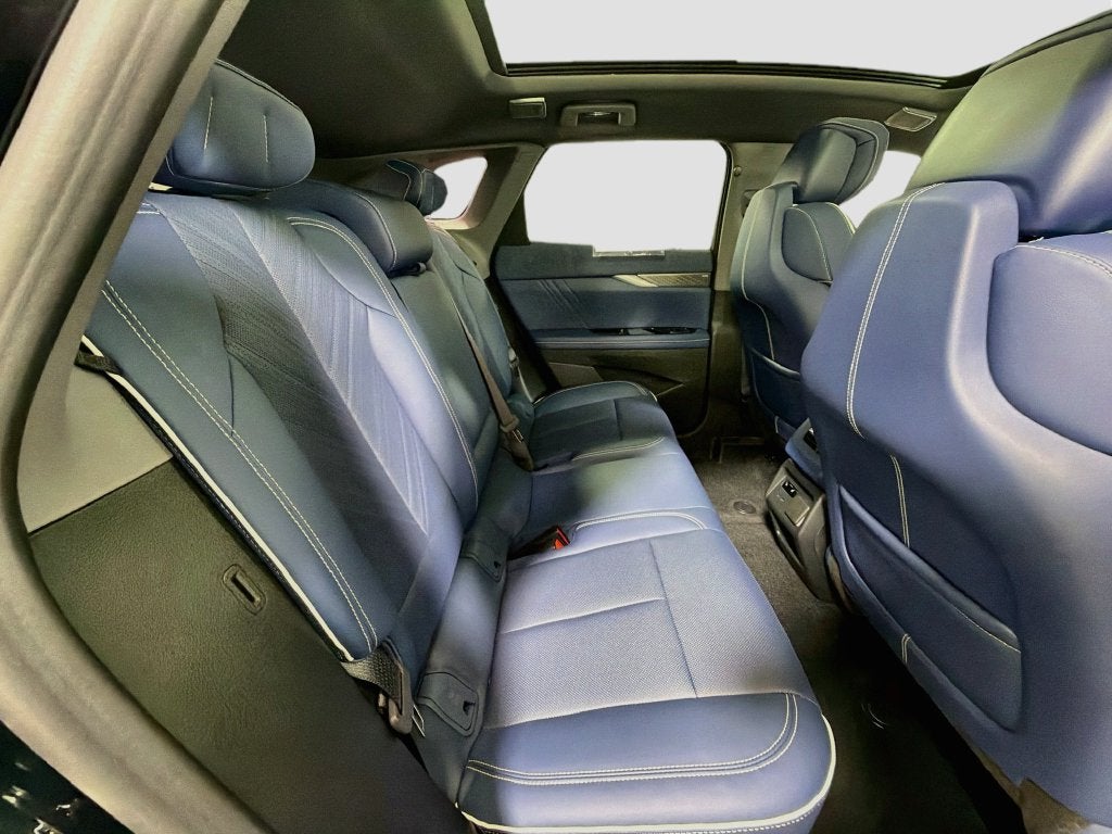 2025 Cadillac OPTIQ Sport 2