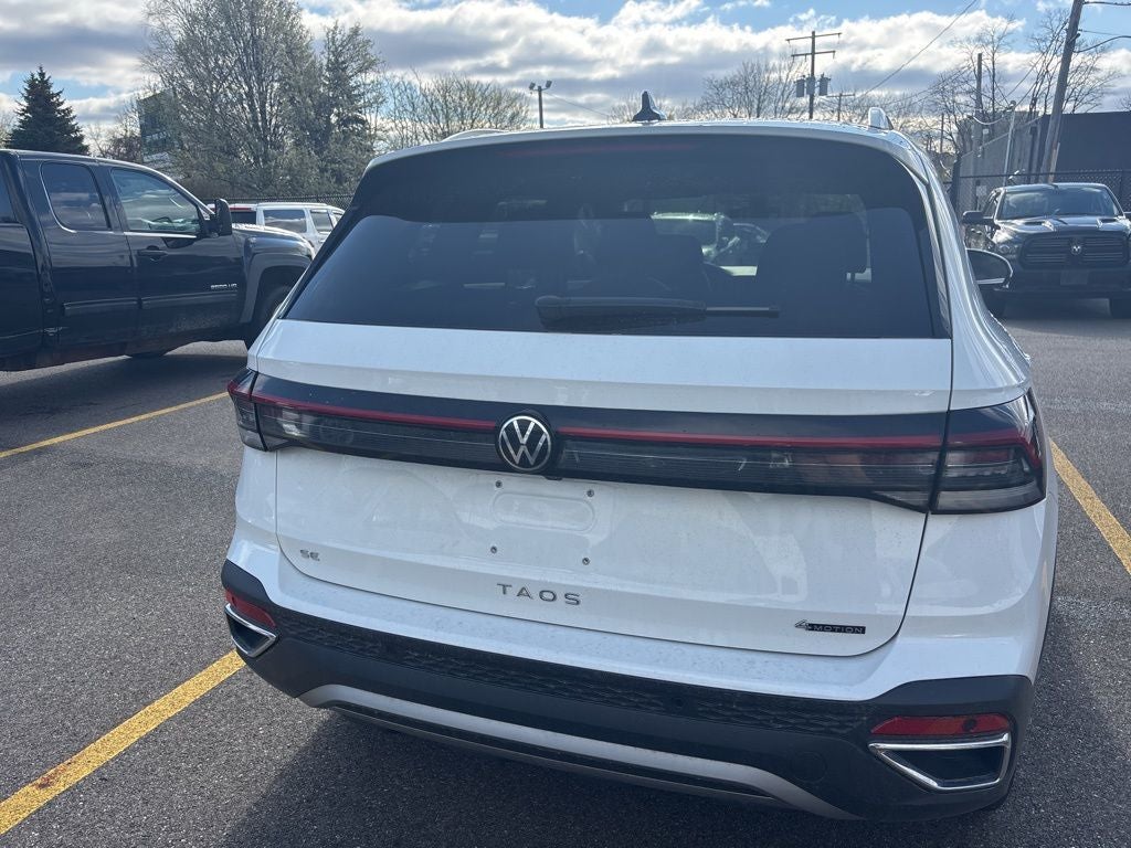 2025 Volkswagen Taos 1.5T SE