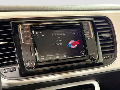 2019 Volkswagen Beetle 2.0T SE