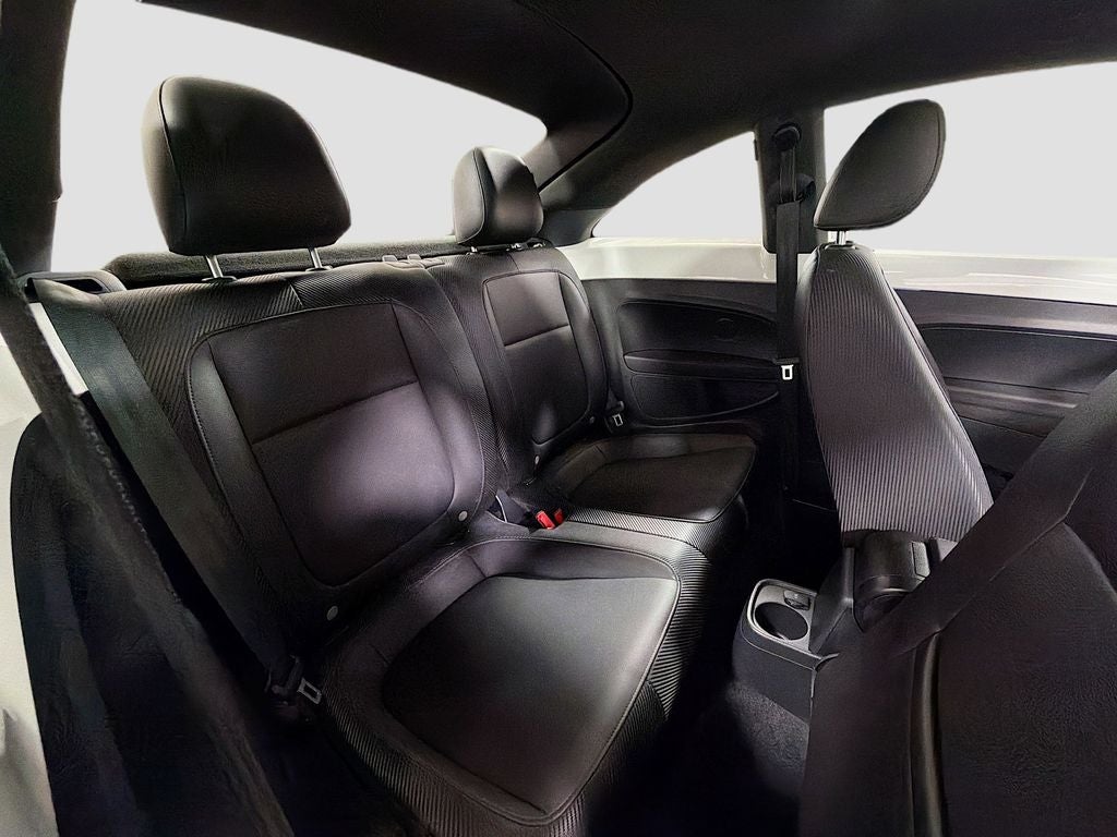 2019 Volkswagen Beetle 2.0T SE