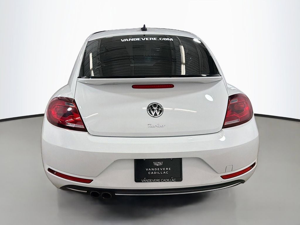 2019 Volkswagen Beetle 2.0T SE