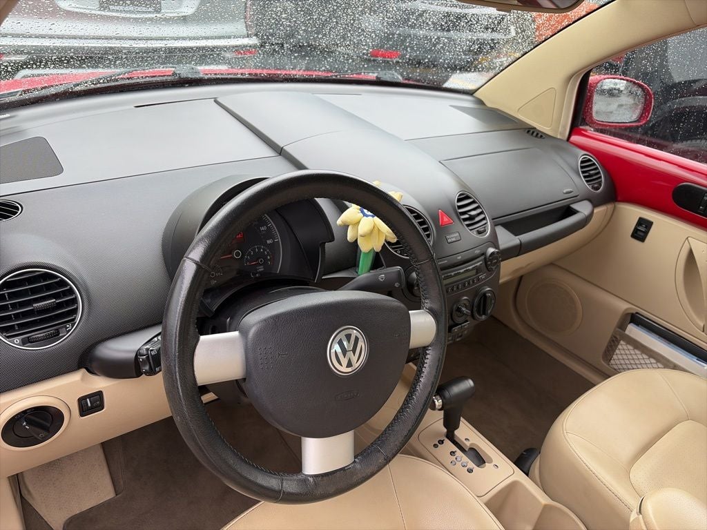 2008 Volkswagen Beetle Base