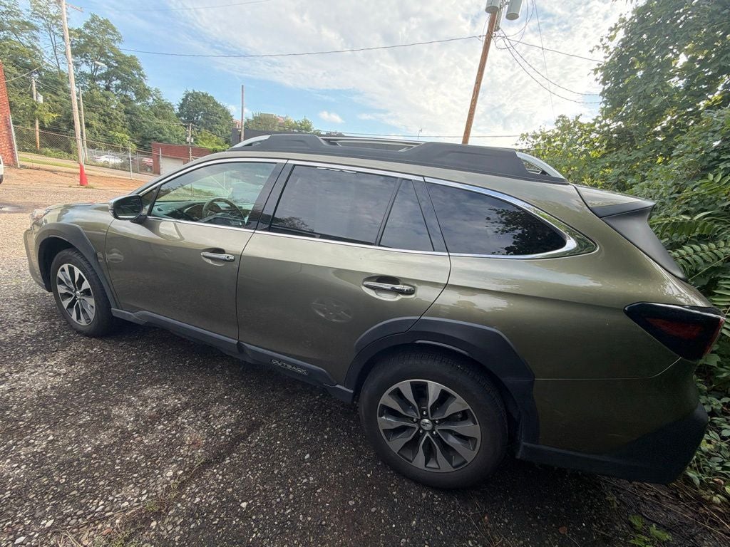 2025 Subaru Outback Touring XT