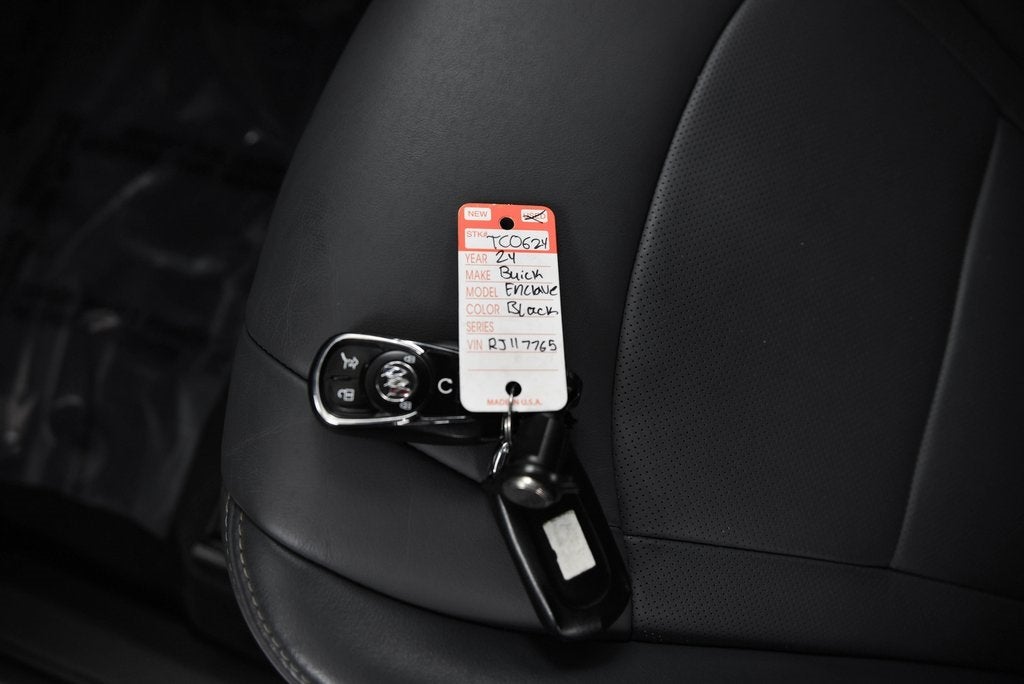 2024 Buick Enclave Essence