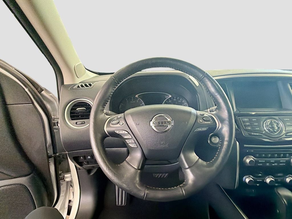 2020 Nissan Pathfinder SL