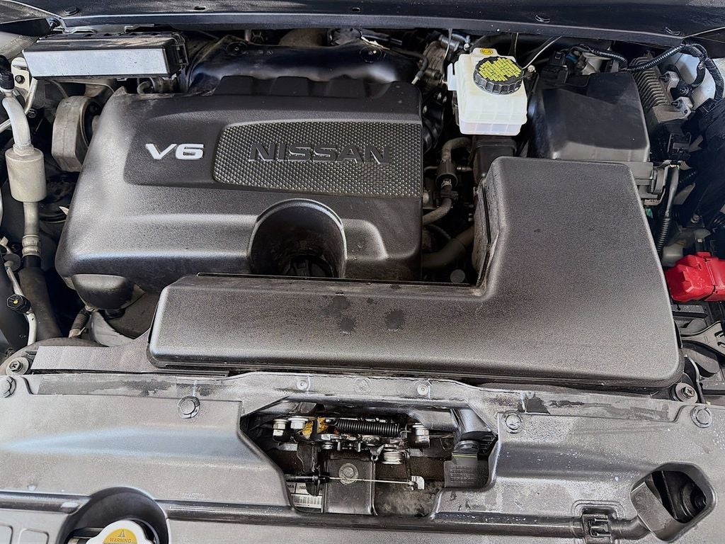 2020 Nissan Pathfinder SL