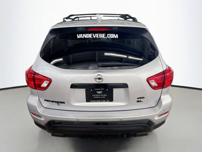 2020 Nissan Pathfinder SL