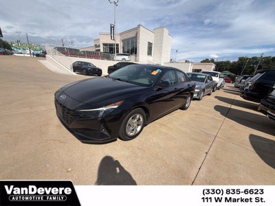 2021 Hyundai Elantra SE