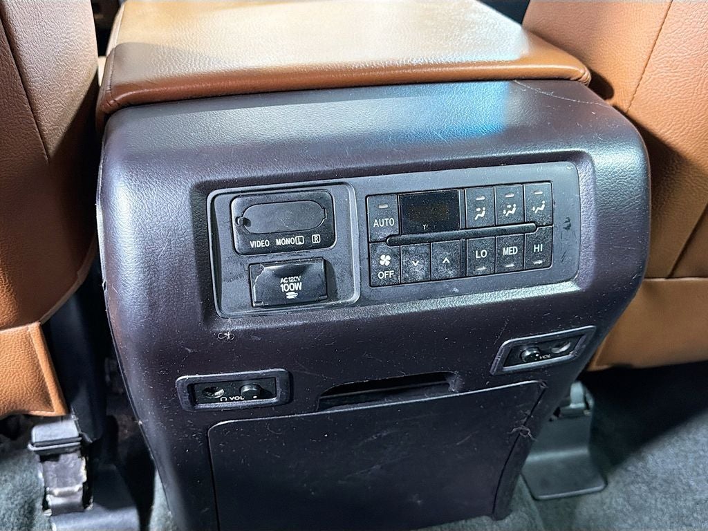 2016 Toyota Sequoia Platinum