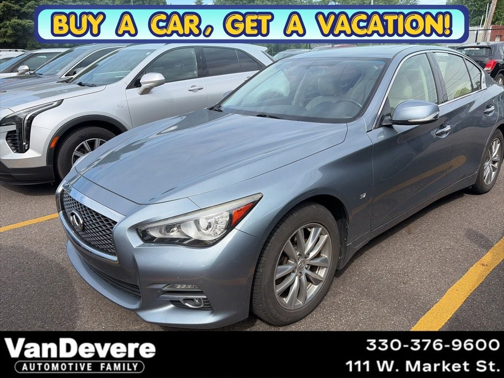 2015 INFINITI Q50 Premium