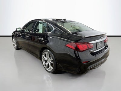 2016 INFINITI Q70 3.7X