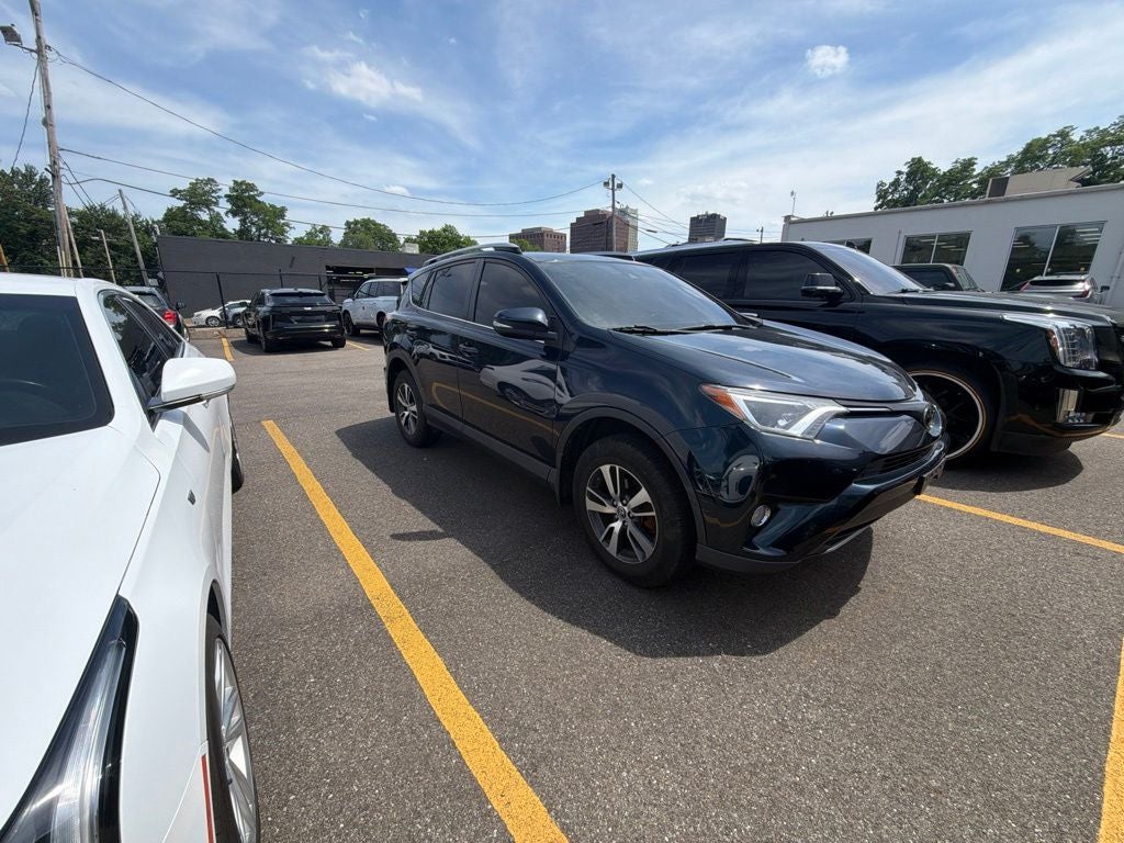2018 Toyota RAV4 XLE