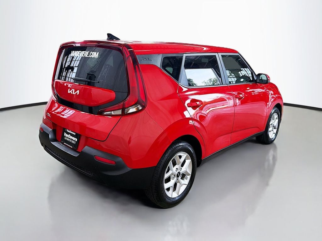 2022 Kia Soul LX