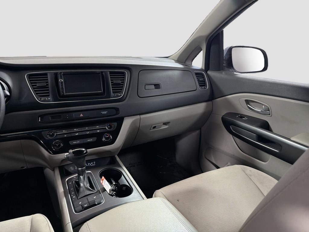 2015 Kia Sedona LX