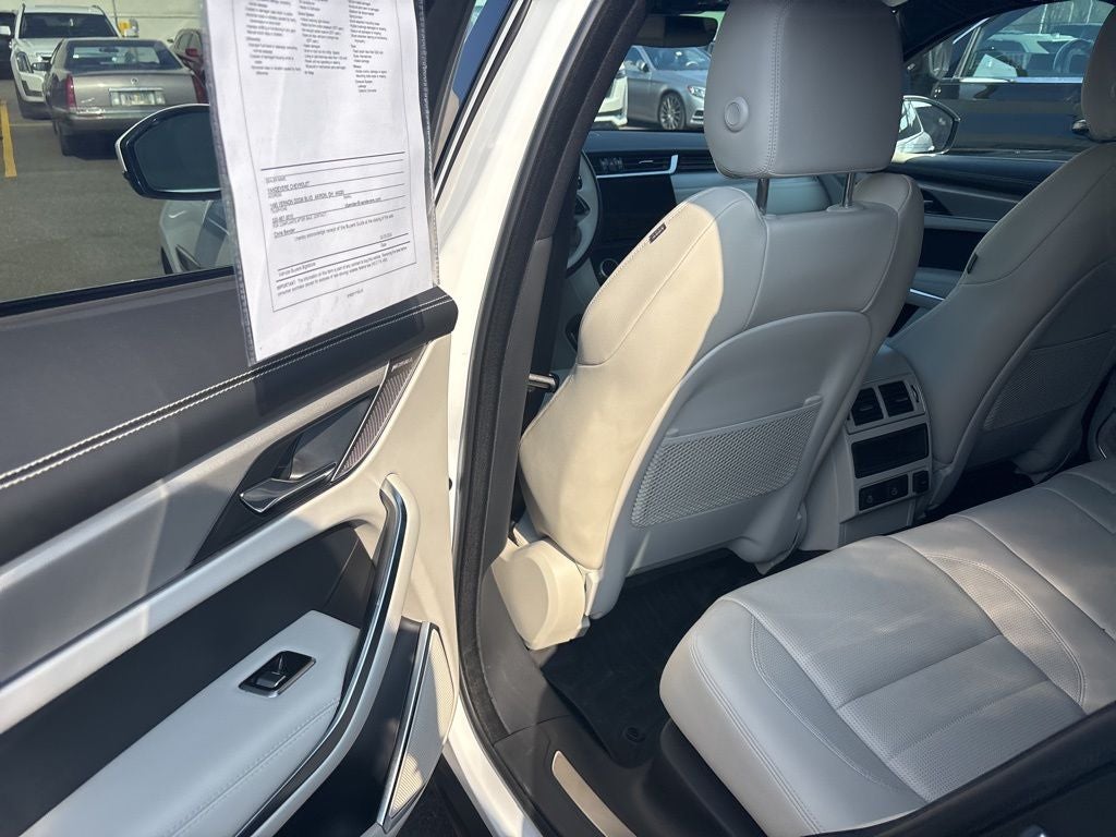 2024 Jaguar F-PACE P250 R-Dynamic S