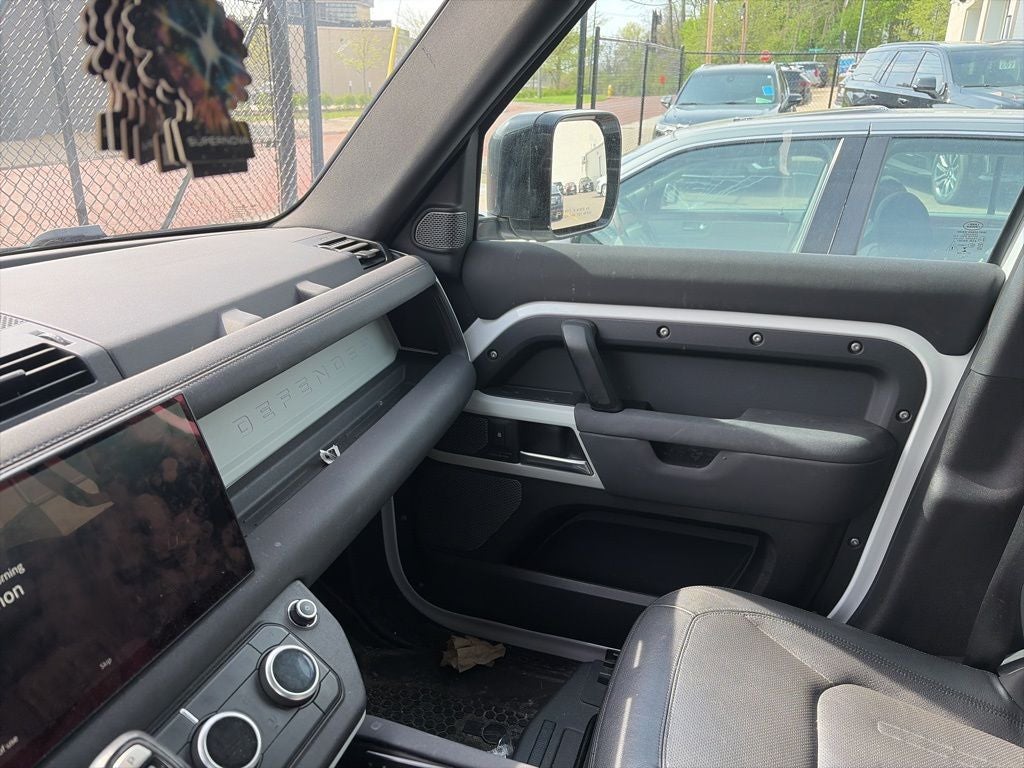 2022 Land Rover Defender 110 S