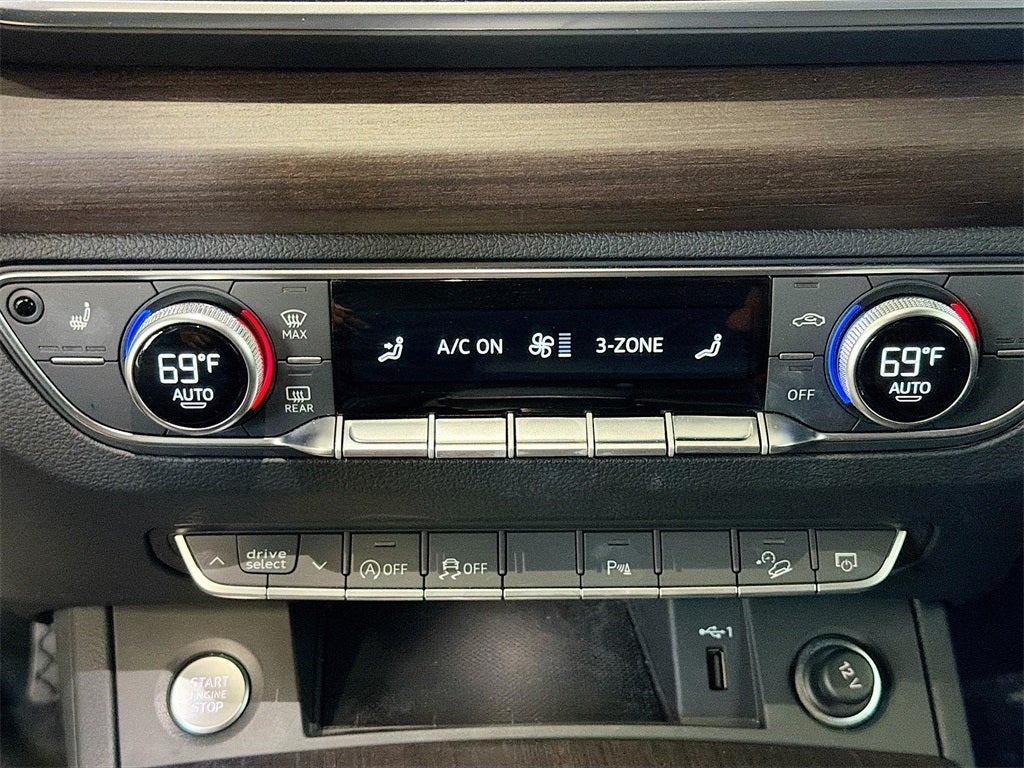 2023 Audi Q5 45 S line Premium quattro