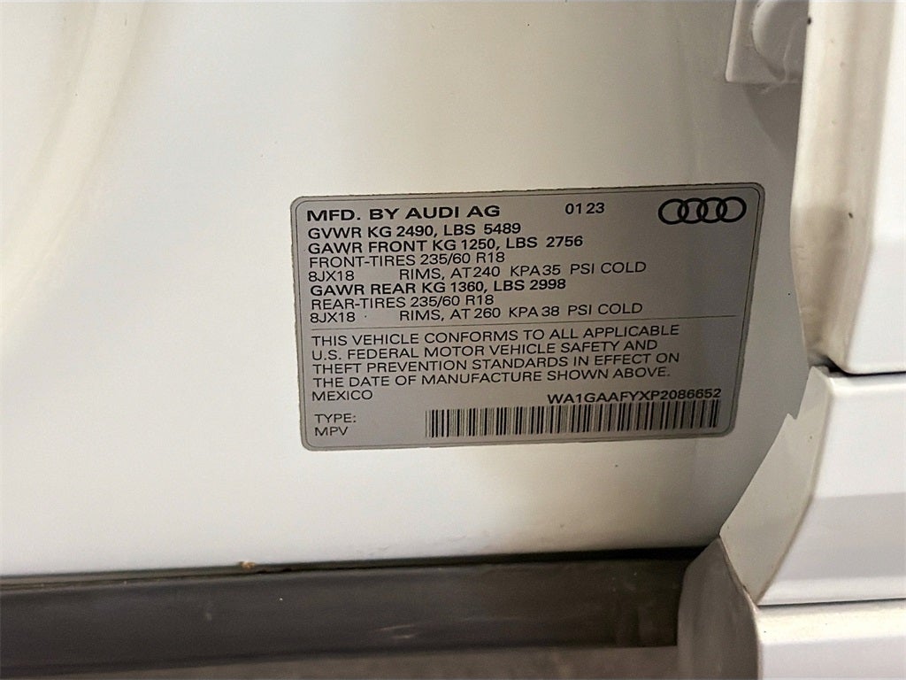 2023 Audi Q5 45 S line Premium quattro