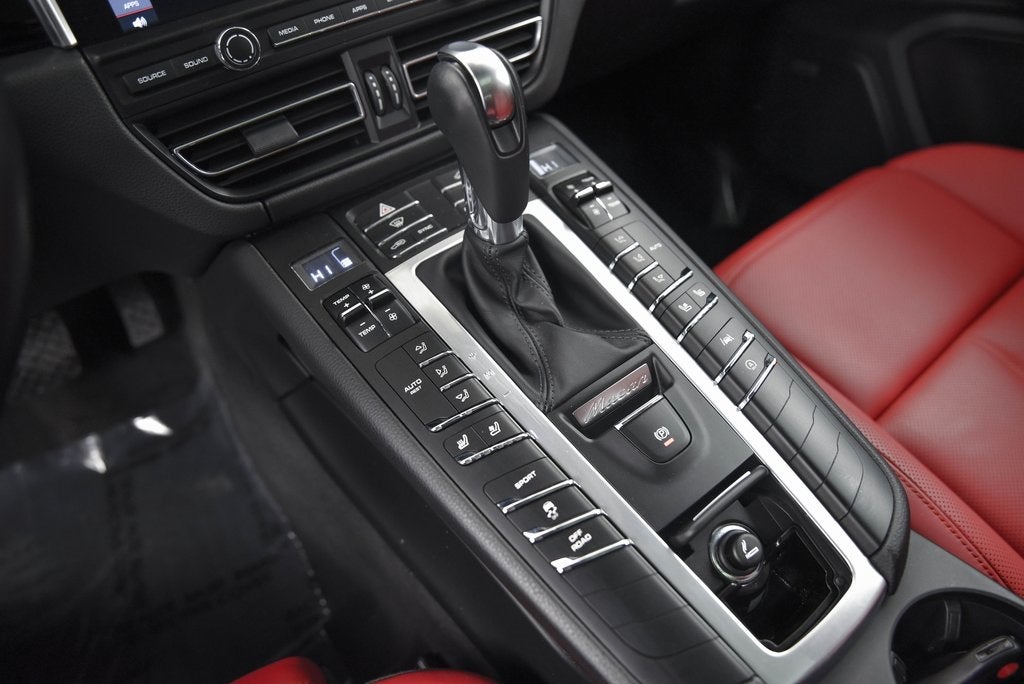 2021 Porsche Macan S
