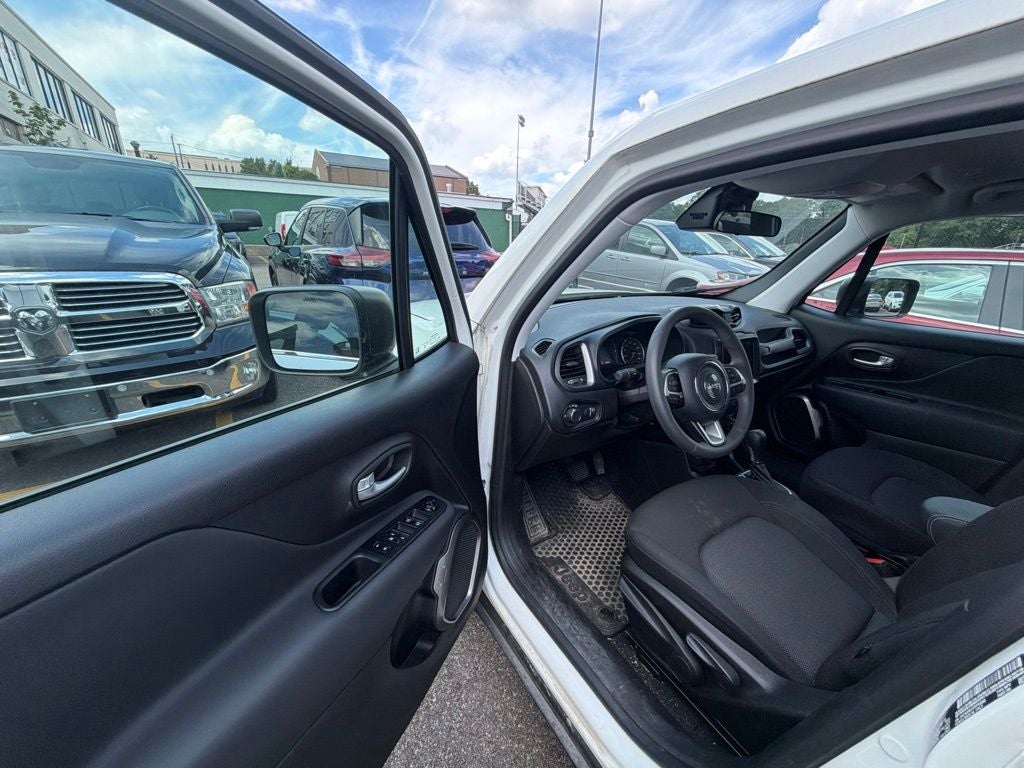 2023 Jeep Renegade Latitude