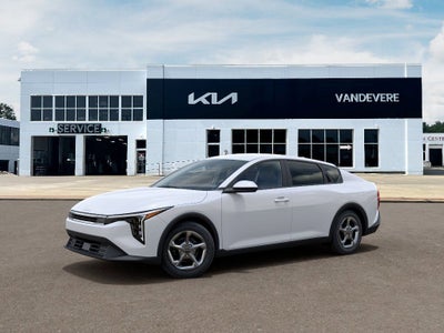 2026 Kia K4 LXS