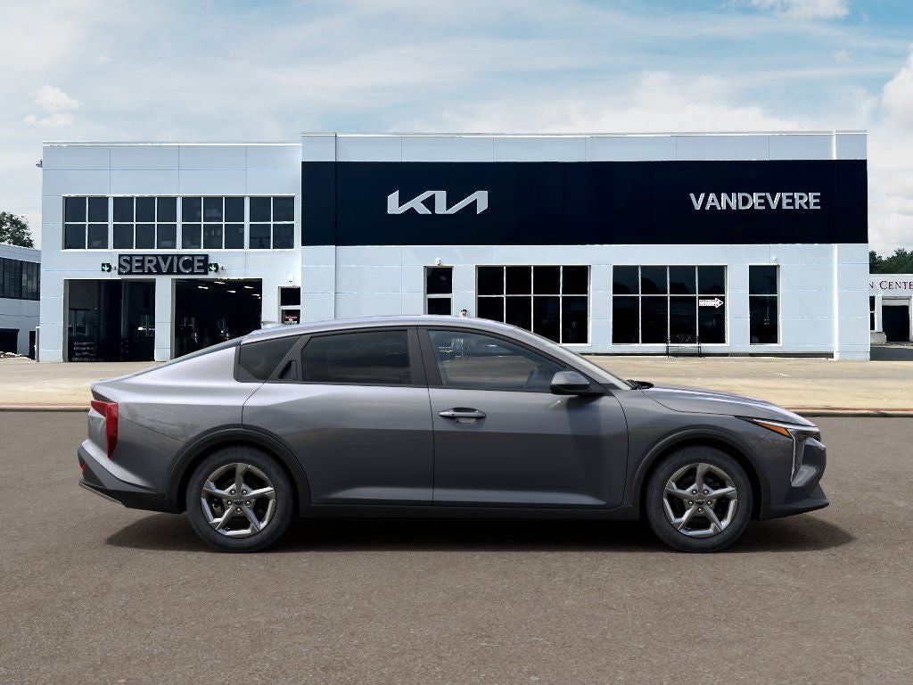 2026 Kia K4 LX