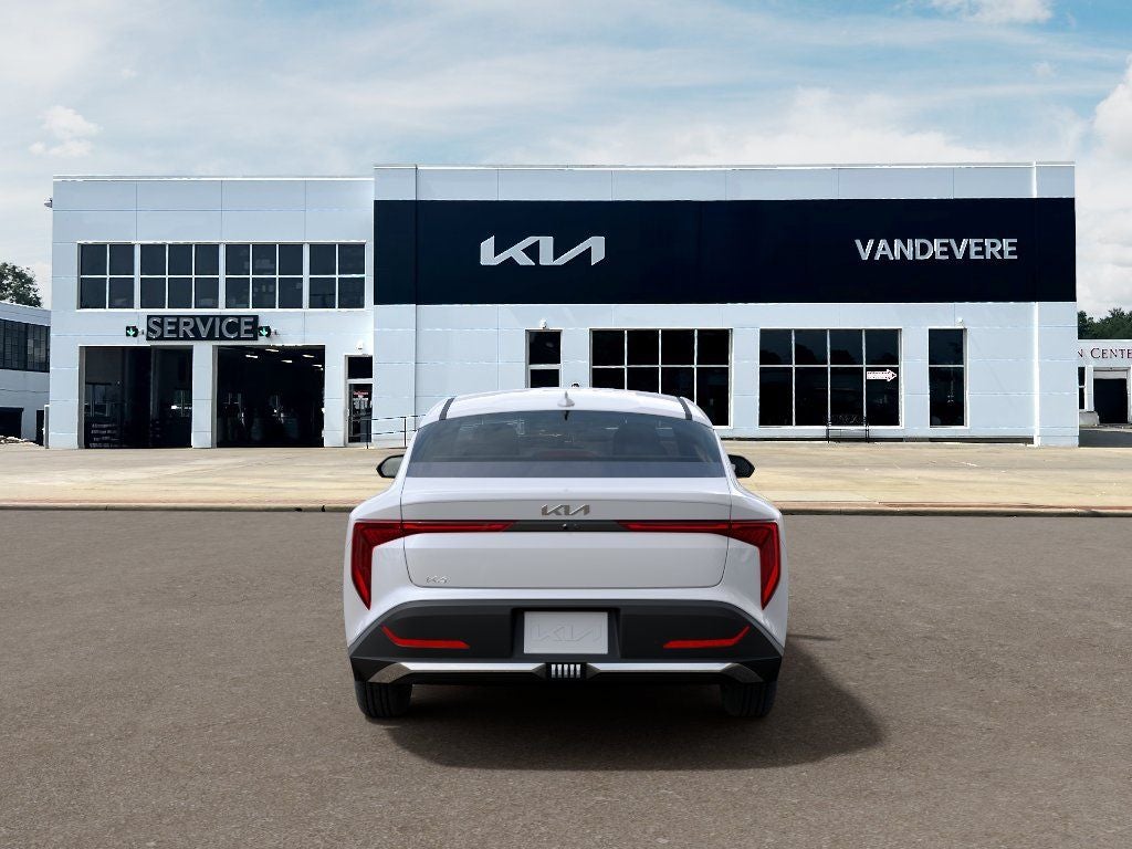 2026 Kia K4 LXS