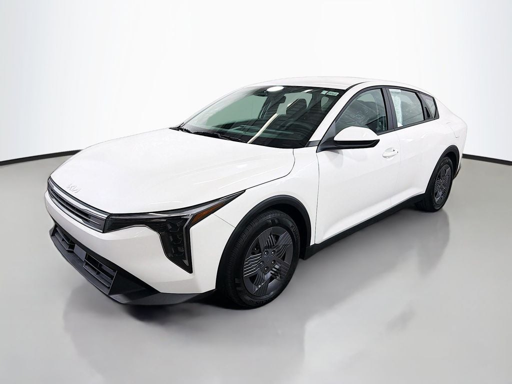2026 Kia K4 LX