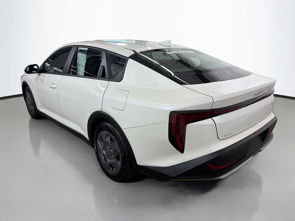 2026 Kia K4 LX